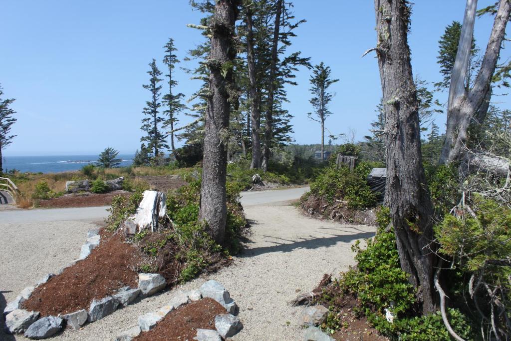 Cygnet Cove Suites Ucluelet Buitenkant foto